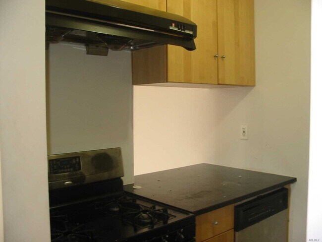 Foto del edificio - 135-9-135-40 40 Rd
