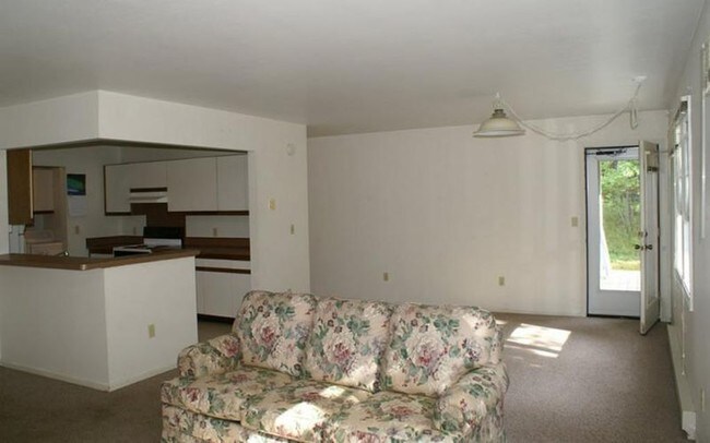  - 43-45 E Bagnall Rd