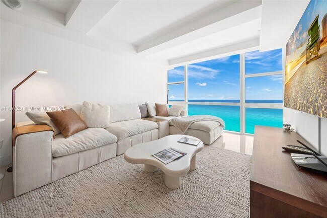 Building Photo - 6801 Collins Ave