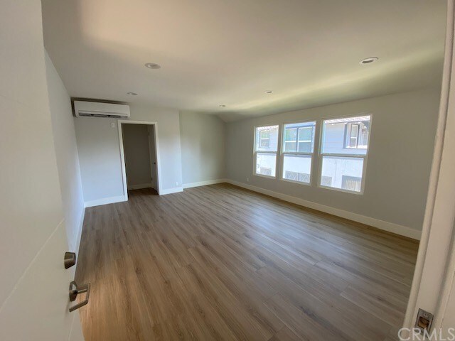 Building Photo - 4441 Tujunga Ave