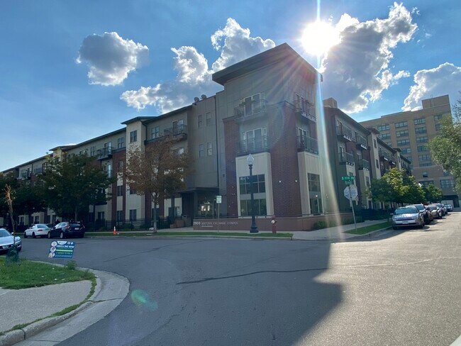 Foto del edificio - 2900 11th Ave S