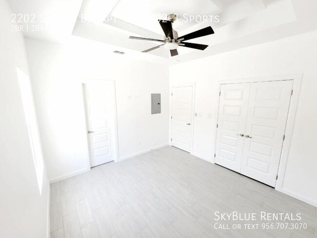 Building Photo - 2202 S Sports Dr