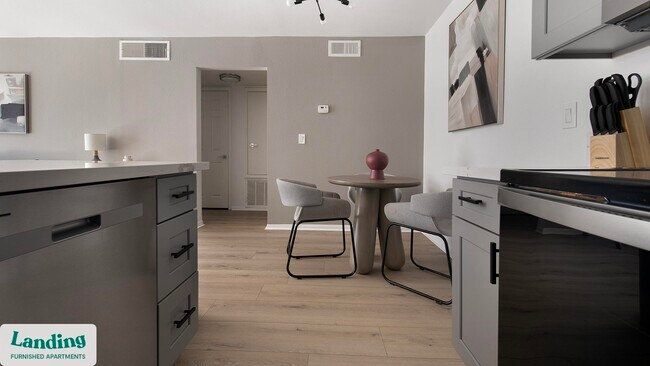 Foto del edificio - 1455 E Katie Ave