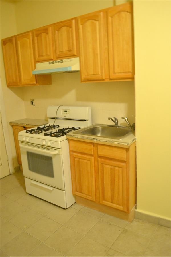 Foto del edificio - 1728 Summerfield St