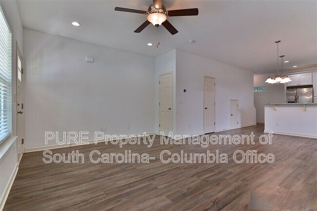 Building Photo - 536 Idlewood Park Dr