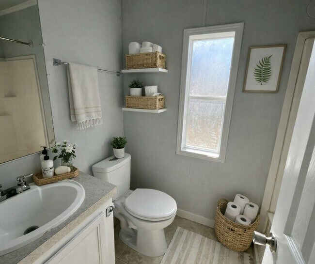 Foto del edificio - 2218 Chicago Cubs St