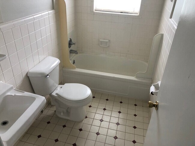 Foto del edificio - 2BD/1BA Apartment