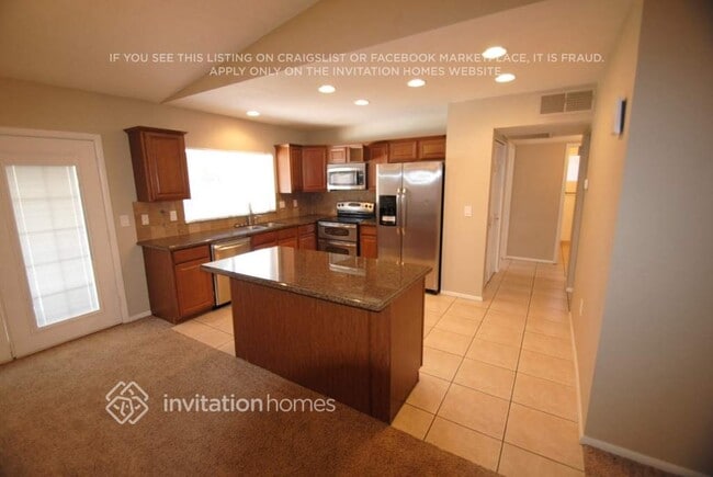 Foto del edificio - 2528 N Central Dr