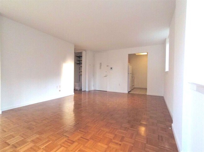 Foto del edificio - 340 E 29th St