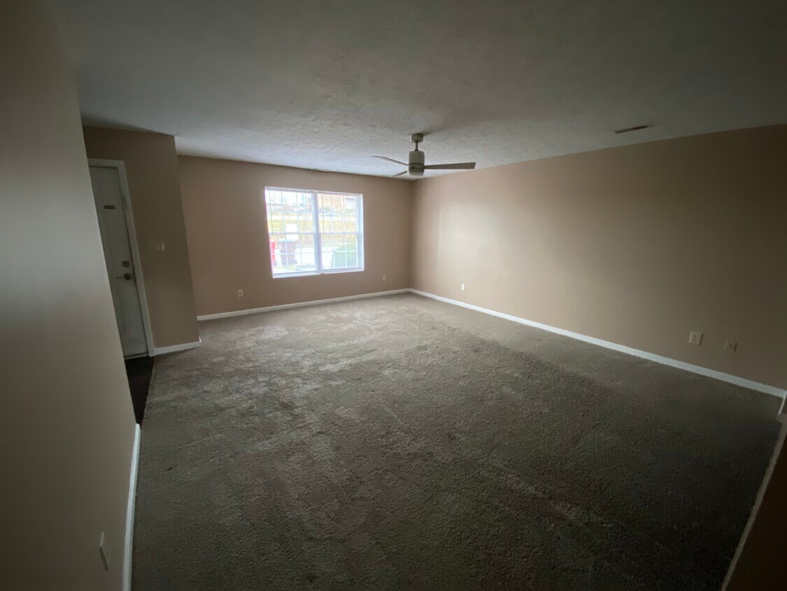 138 Eagle Nest Dr, Nicholasville, KY 40356 Townhome Rentals in