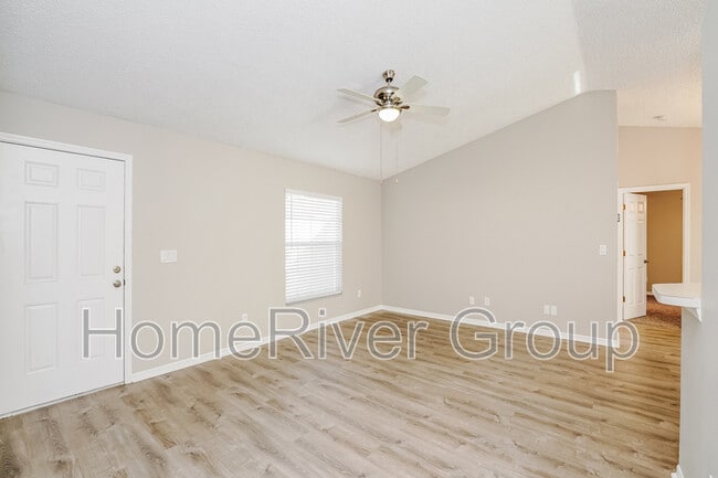 Building Photo - 2941 Umbrella Tree Dr