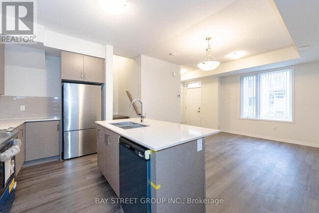 Building Photo - 31 Almond Blossom Mews