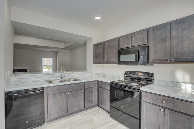 Foto del edificio - 4311 Otter Creek Dr