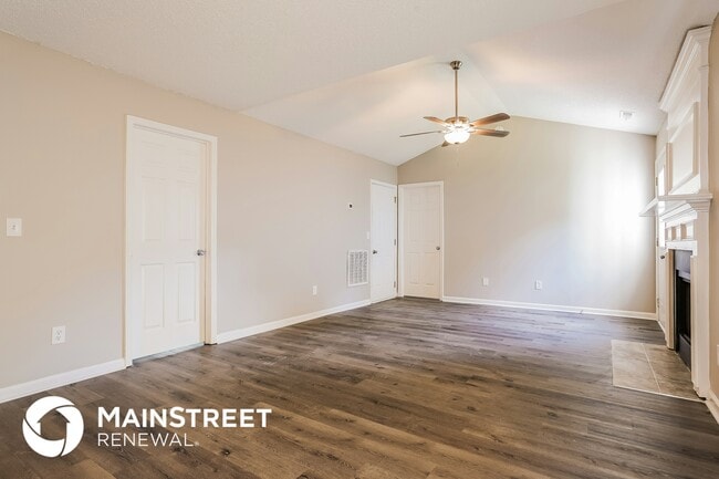 Foto del edificio - 3816 Northlake Dr