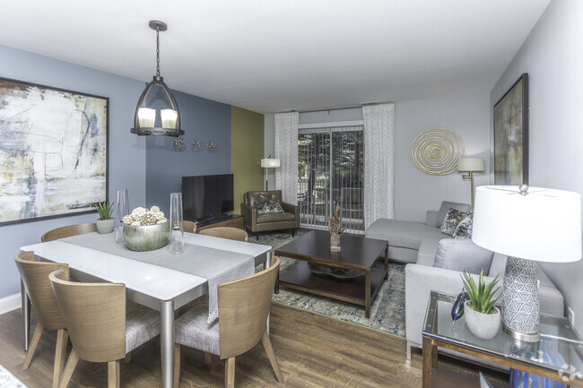 2BR, 2BA - 1,100 SF D1 - Auburn Gate Apartments