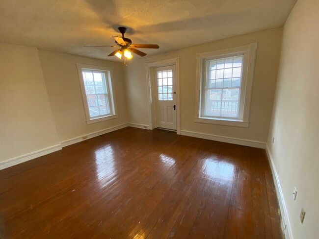 Building Photo - Aldine Apartments