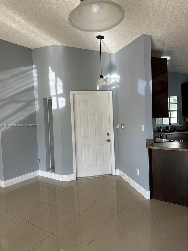 Foto del edificio - 24962 SW 128th Ct