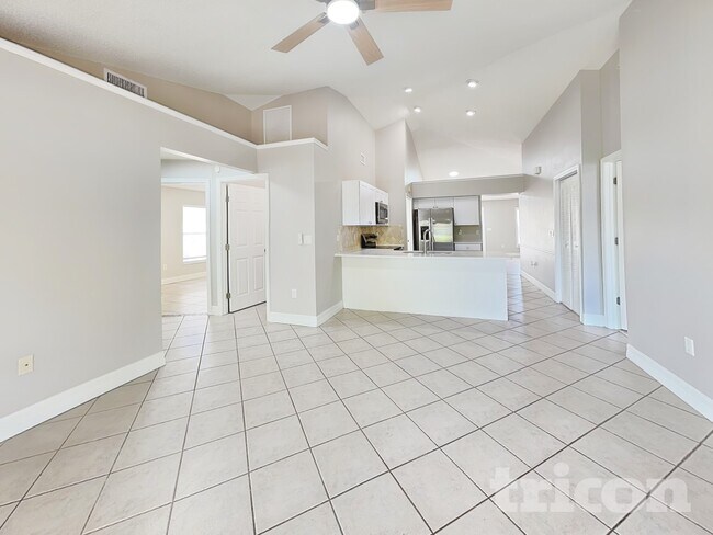 Foto del edificio - 1904 Ellington Ct