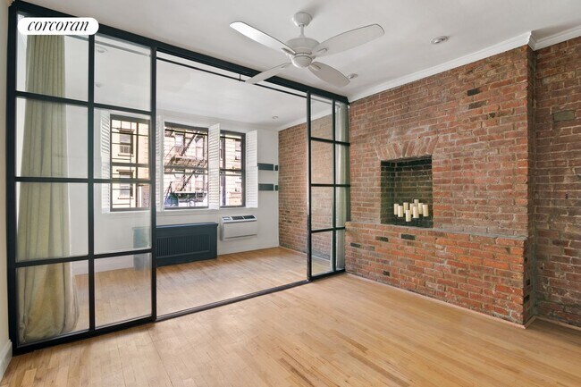 Foto del edificio - 250 W 15th St