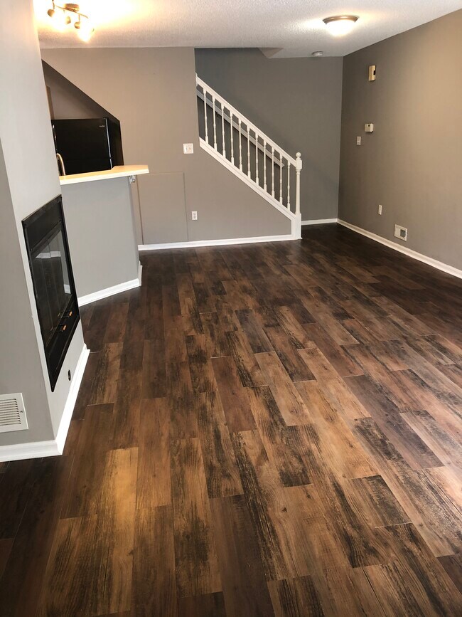 Foto del edificio - 1323 SE Delaware Ave