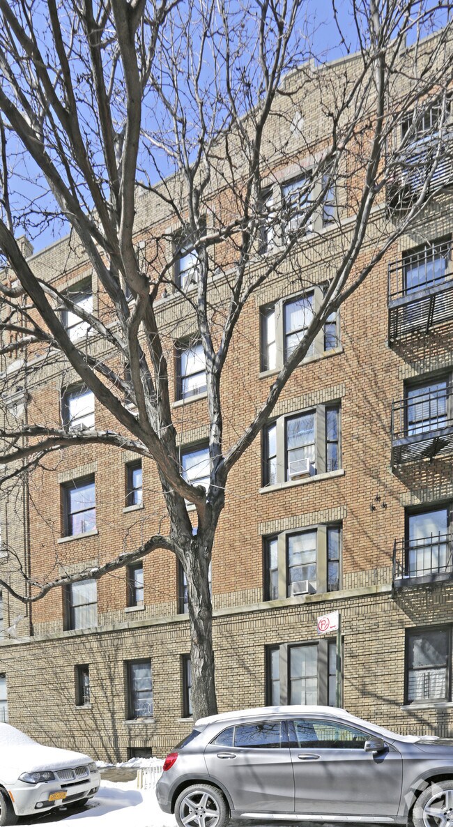 3415 37th Ave, Long Island City, NY 11101 Apartments Long Island City