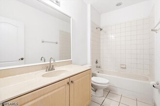 Building Photo - 7070 Venice Way