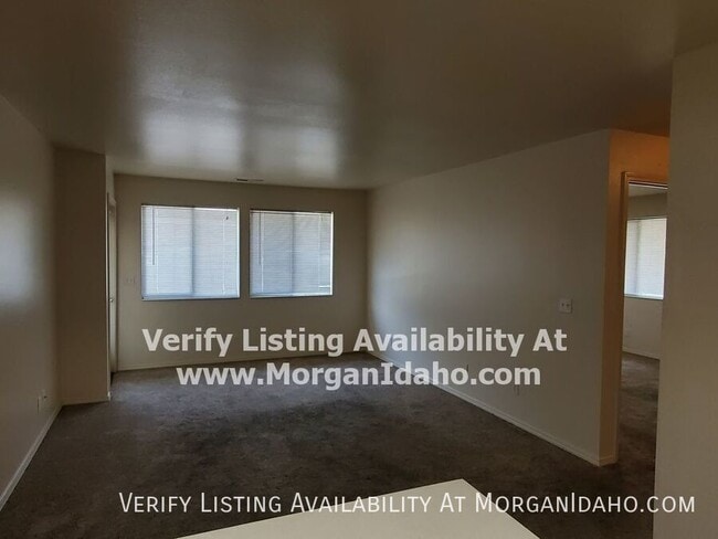 Building Photo - 6723 W Overland Rd