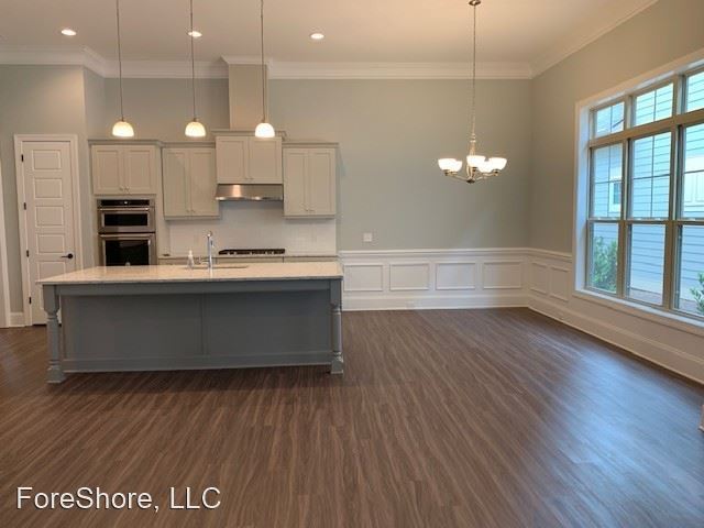Building Photo - 123 Hampton Lake Crossing