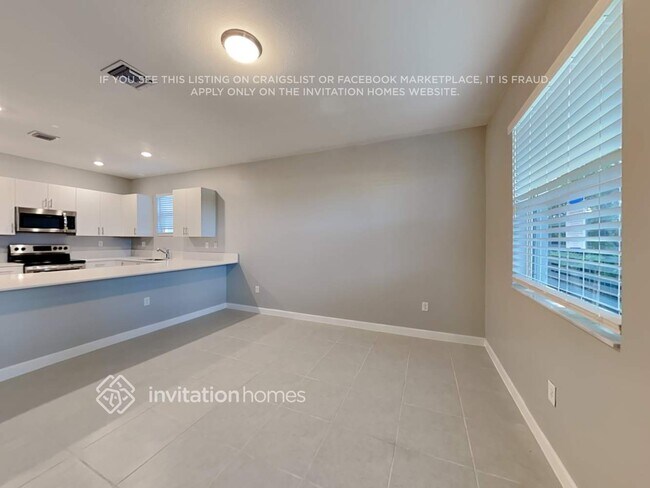 Foto del edificio - 18468 SW 136th Ct