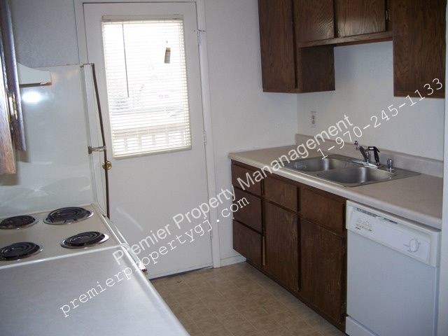 Building Photo - Tradewind Apartments