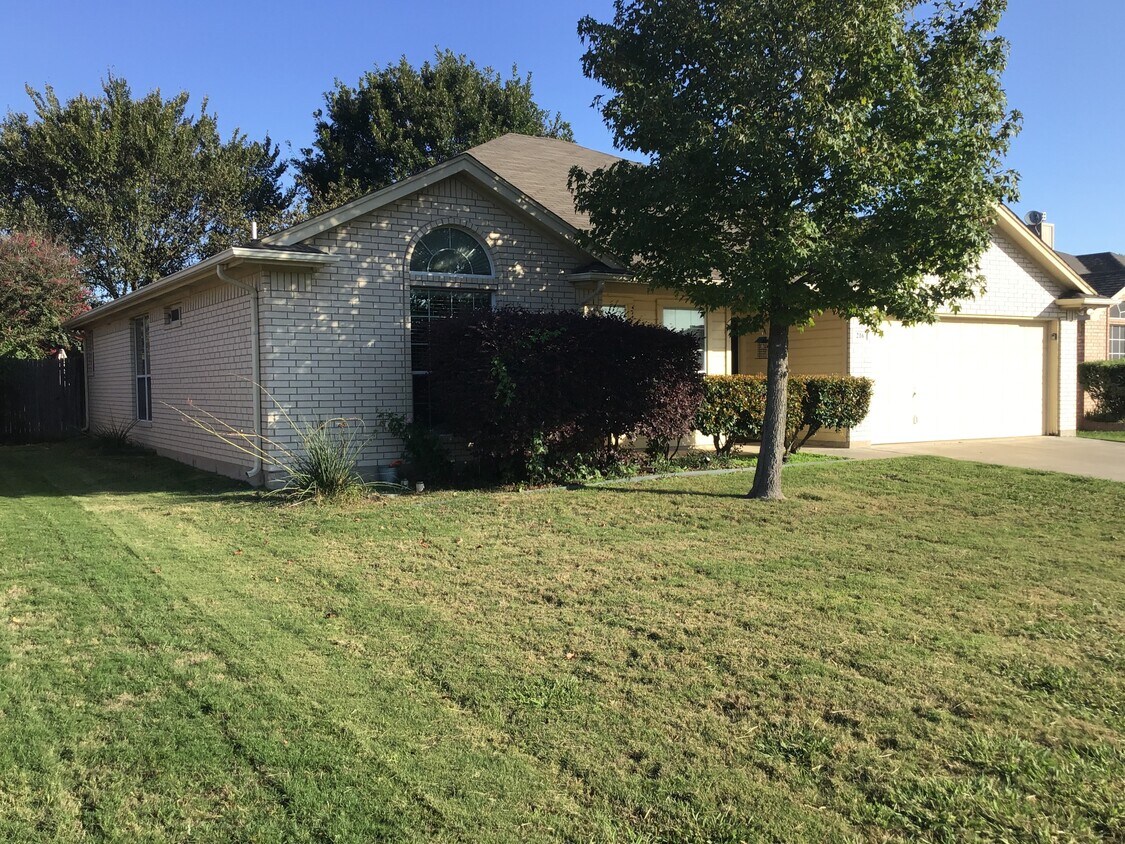 Primary Photo - 216 Odell Street
