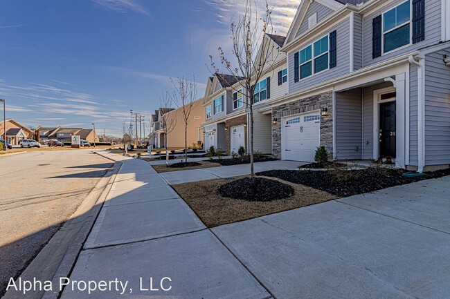 Building Photo - 3 br, 2.5 bath House - 31 Fair Village Ln