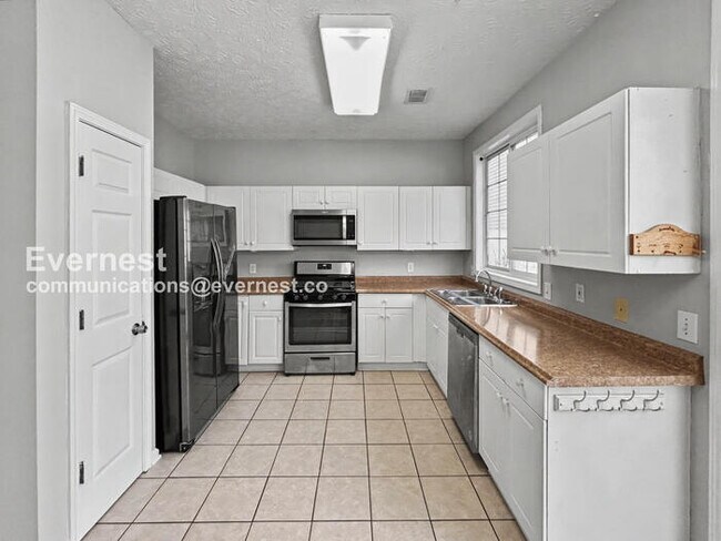 Building Photo - 151 Windcroft Cir NW