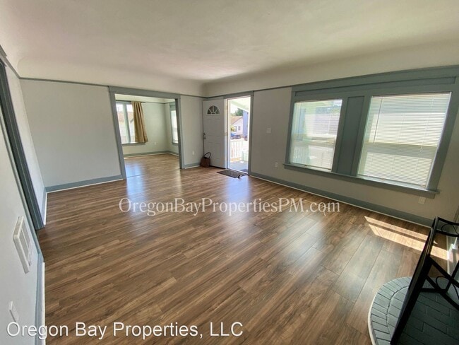 Building Photo - 2 br, 1 bath House - 552 Johnson Ave