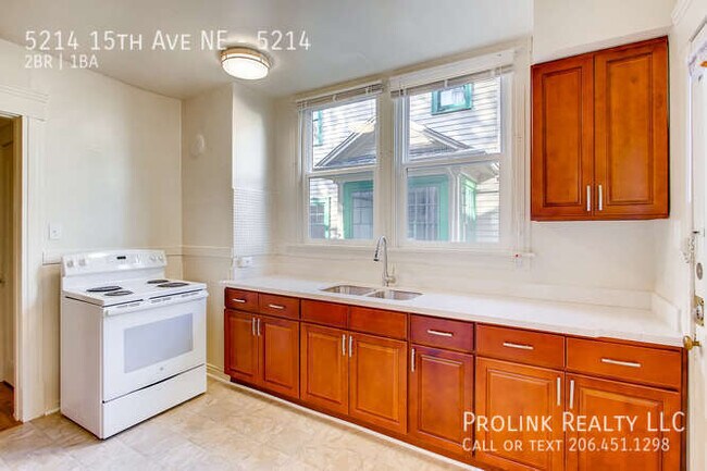 Foto del edificio - 5214 15th Ave NE