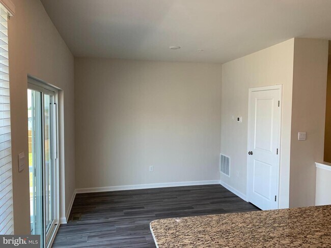 Building Photo - 1239 Apollo Dr