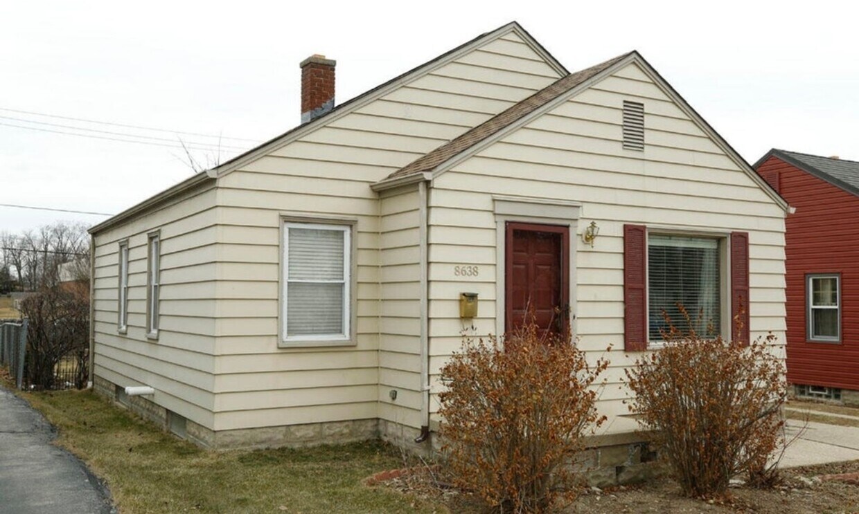 Building Photo - The Perfect Gem 3 Bedroom Single Family Ho...