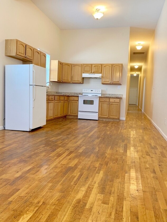 Photo - 2539-41 Gravier