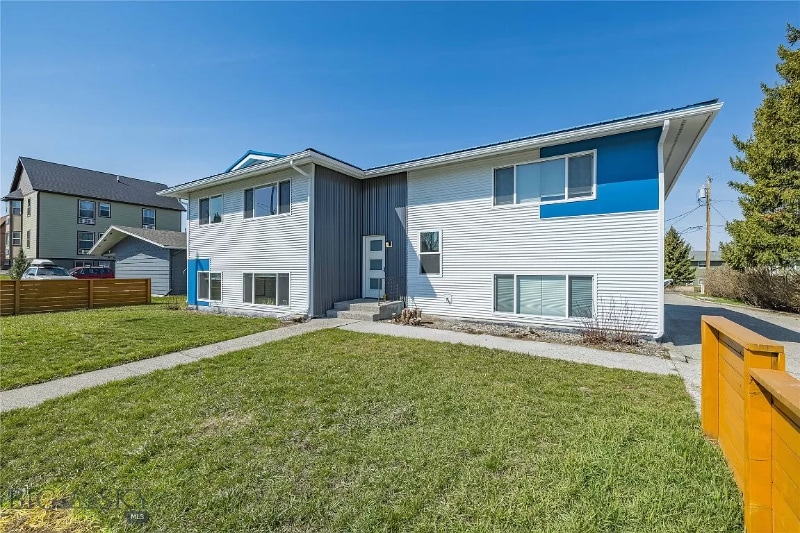 Primary Photo - 215 S 19th Ave