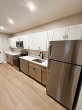 Building Photo - 15 Mountain Rd