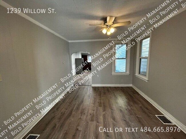 Foto del edificio - 1239 Willow St