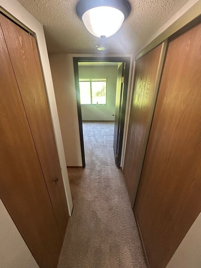 Foto del edificio - New one bedroom apartment in Butler!