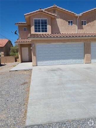 Building Photo - 1020 Pahrump Valley Blvd