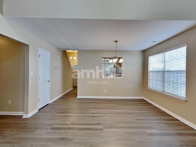 Foto del edificio - 3941 Tyler Bluff Ln