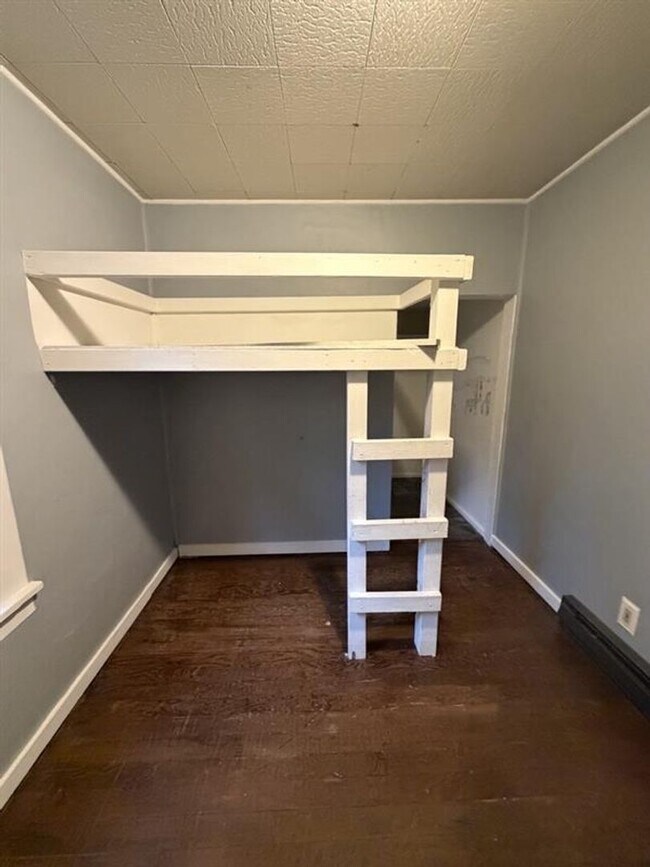 Foto del edificio - Fully Fenced 2 Bedroom 1 Bathroom House in Everson