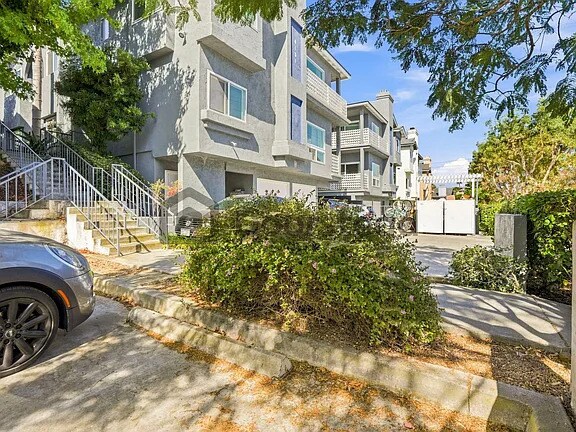 Foto del edificio - 4131 Udall St