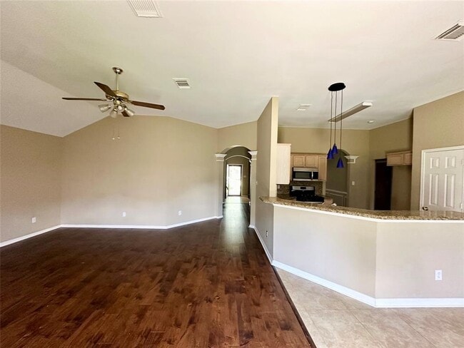 Building Photo - 3614 Windmoor Dr