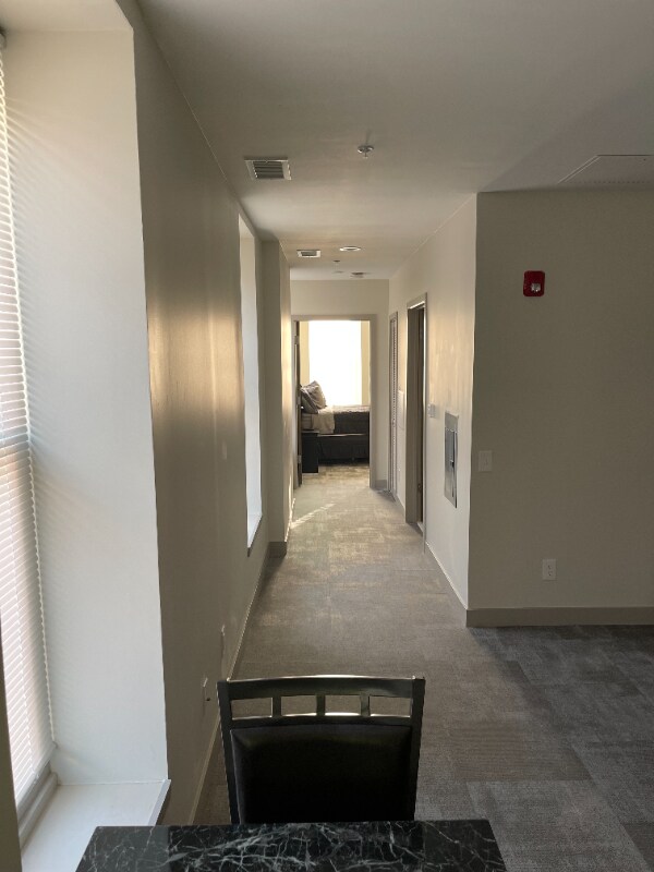 Foto del edificio - 1417 W9th St