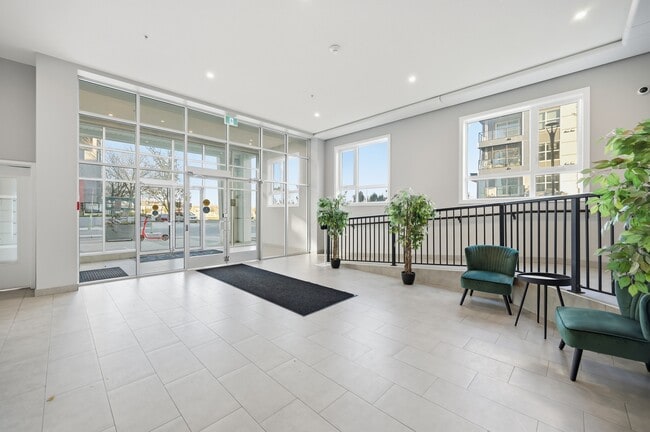 Photo du bâtiment - Village on 105th