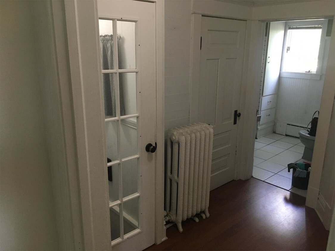 Primary Photo - 13 W 18th St